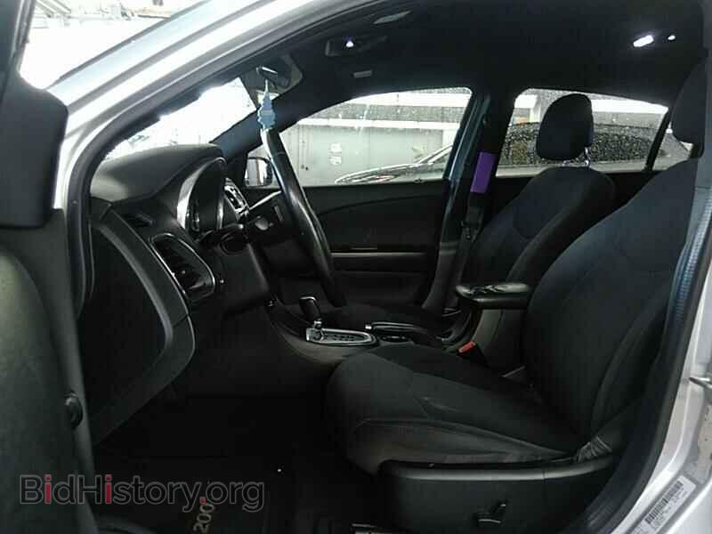 2012 Chrysler 200 - VIN: 1C3CCBBG7CN268842 - Photo 3