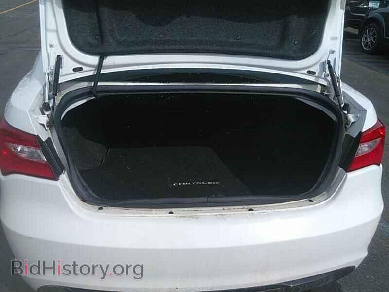 2011 Chrysler 200 - VIN: 1C3BC8FG8BN615957 - Фото 7