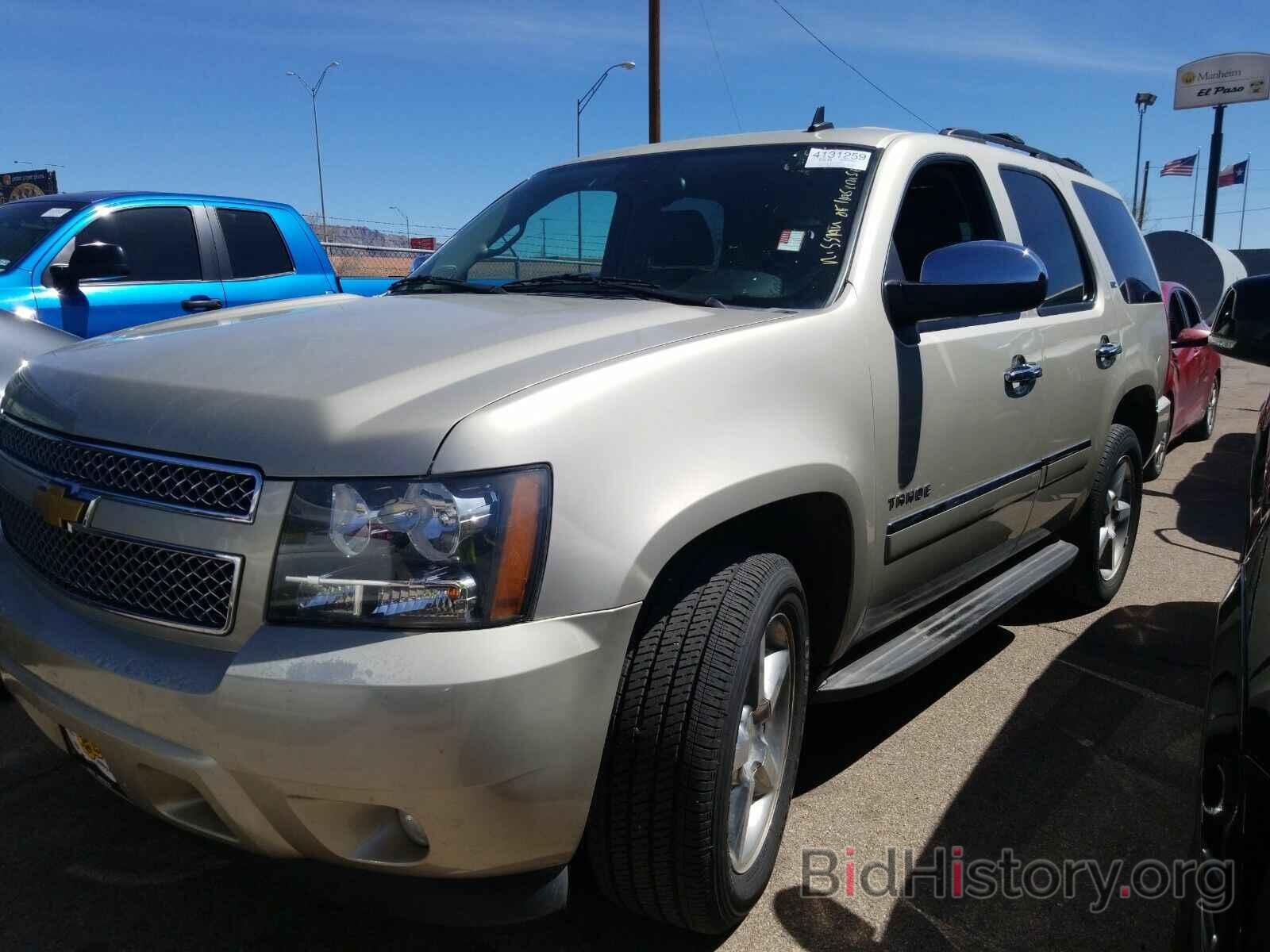 Photo 1GNSCCE02ER109368 - Chevrolet Tahoe 2014
