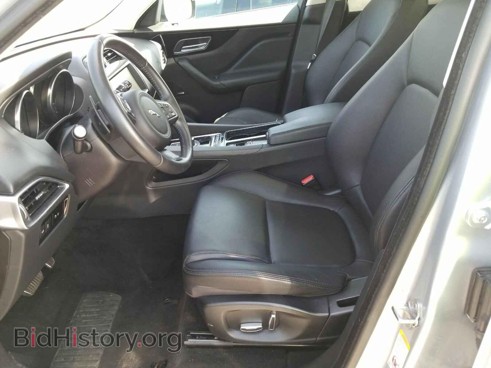 2019 Jaguar F-PACE - VIN: SADCS2FX5KA391302 - Фото 3
