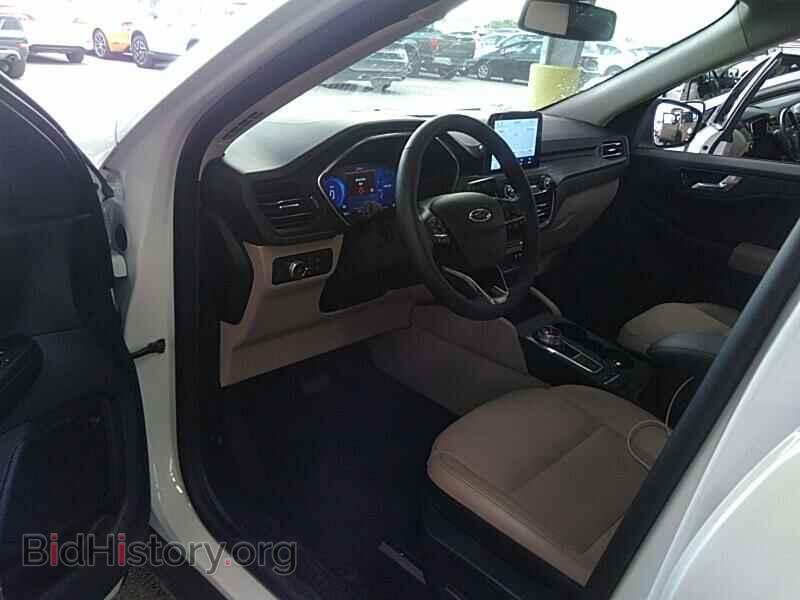 2020 Ford Escape - VIN: 1FMCU9J90LUA58590 - Photo 3