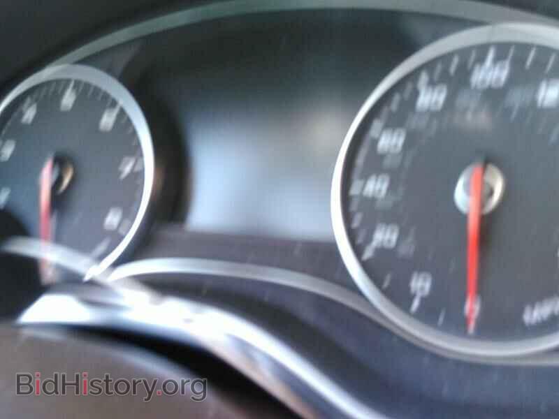 2012 Audi A7 - VIN: WAU2GAFC2CN089991 - Фото 5