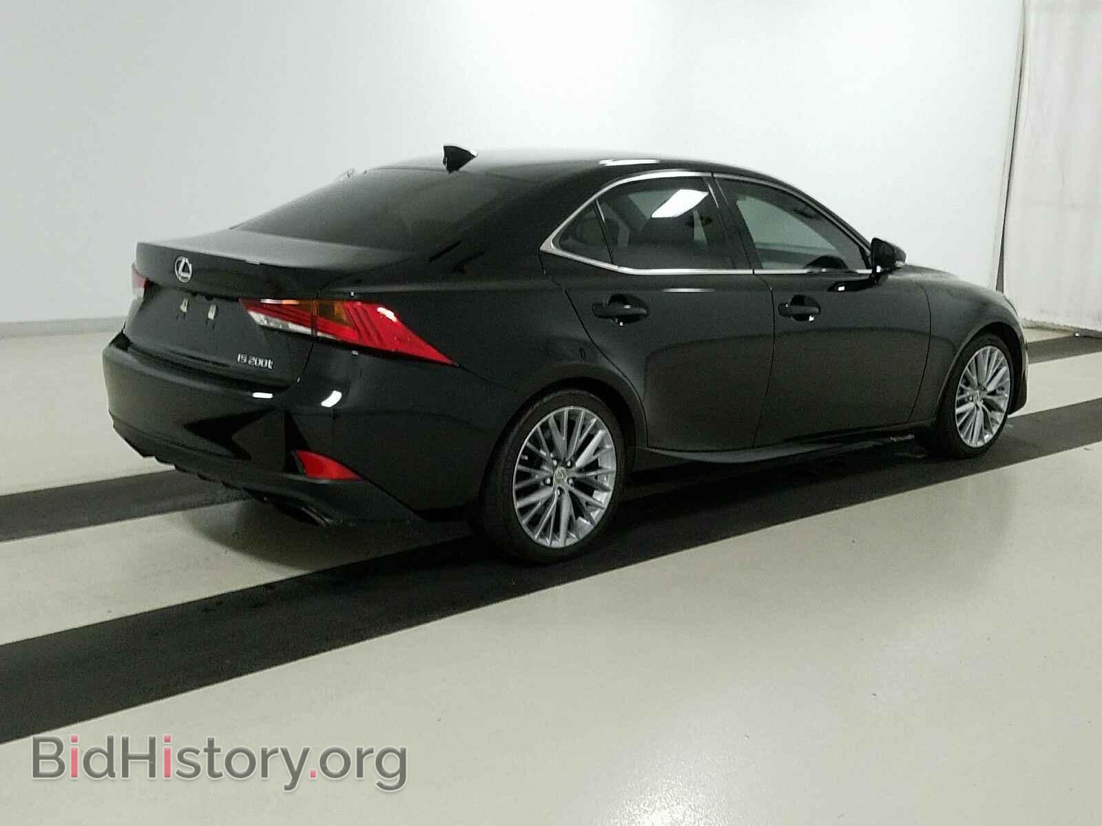 2017 Lexus IS - VIN: JTHBA1D29H5046558 - Фото 4