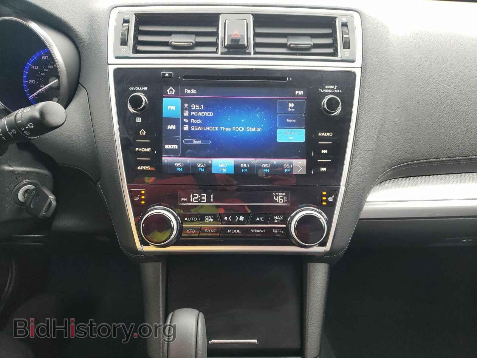 2019 Subaru Outback - VIN: 4S4BSAFC5K3356872 - Фото 4