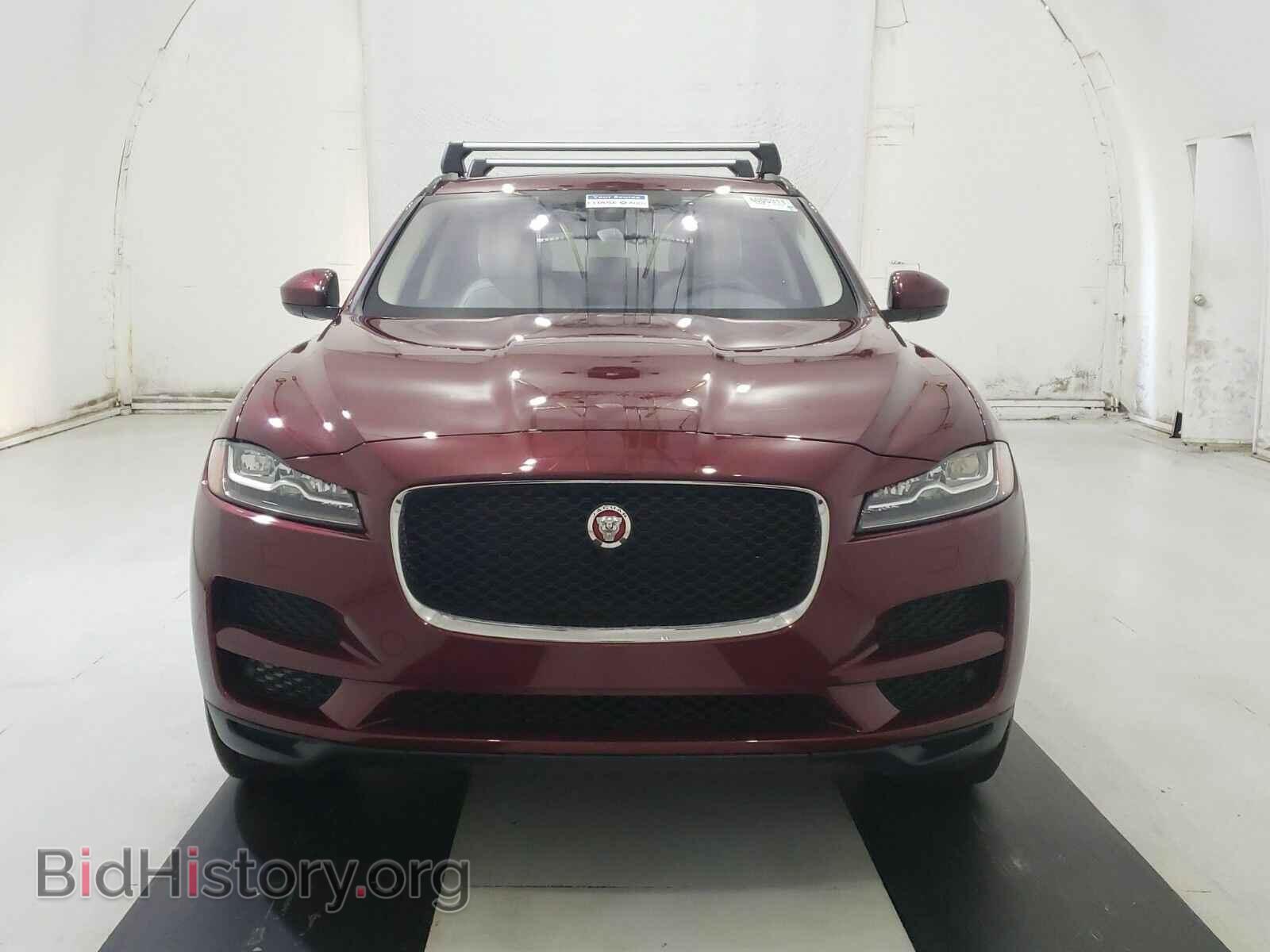 2017 Jaguar F-PACE - VIN: SADCK2BV8HA890835 - Фото 2