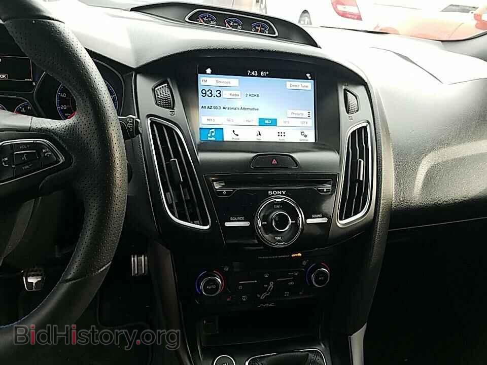 2017 Ford Focus - VIN: WF0DP3TH0H4125629 - Фото 4