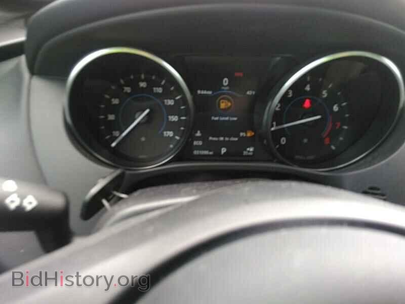2017 Jaguar F-PACE - VIN: SADCK2BV9HA097365 - Фото 8