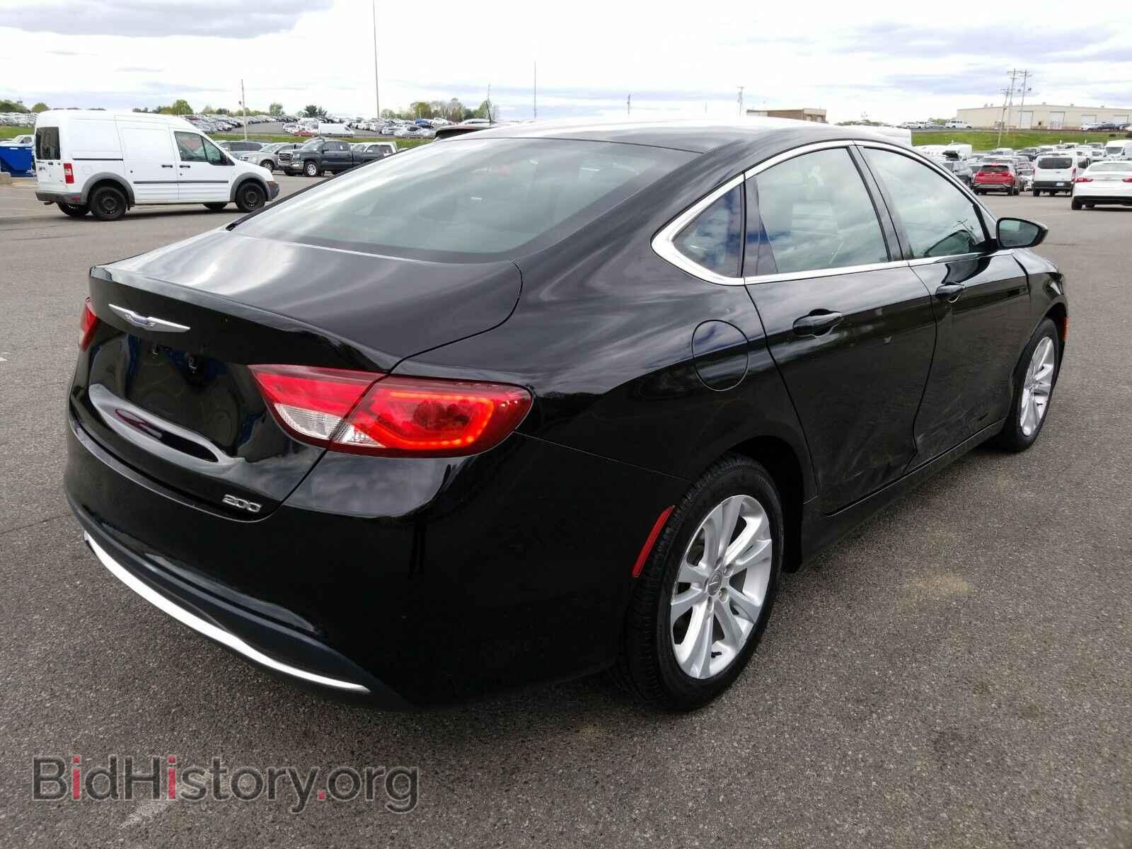 2016 Chrysler 200 - VIN: 1C3CCCAB2GN137674 - Фото 2