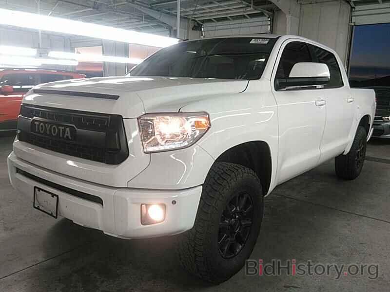 Фотография 5TFAY5F19GX571692 - Toyota Tundra 4WD Truck 2016