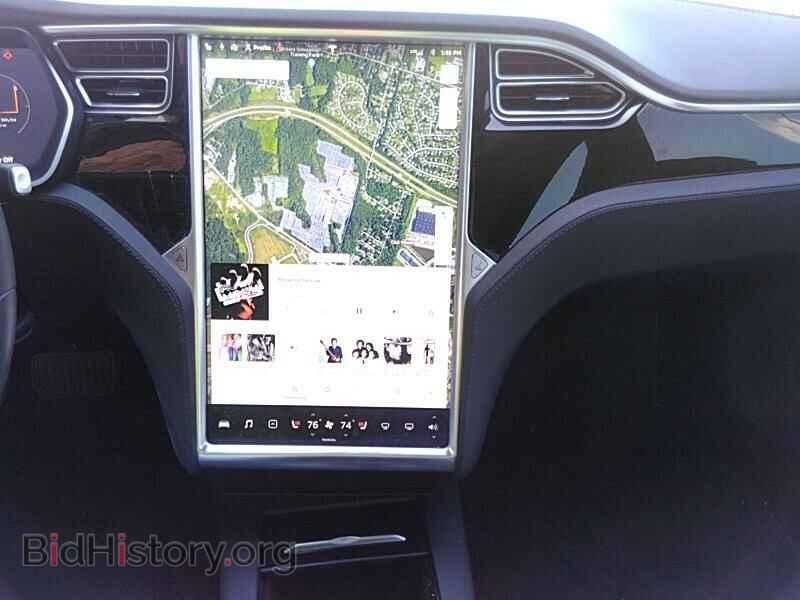 2017 Tesla Model S - VIN: 5YJSA1E20HF226784 - Фото 4