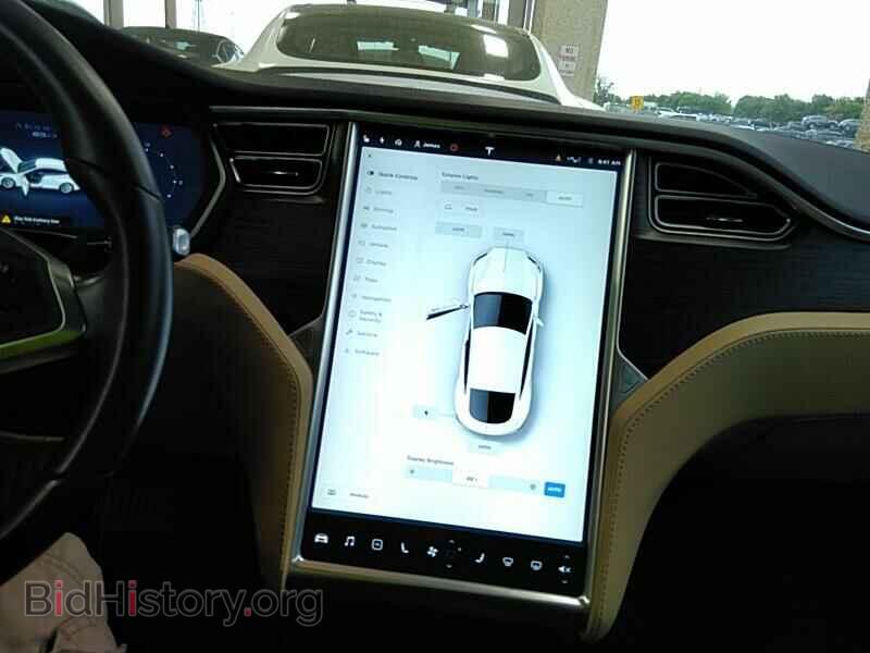 2015 Tesla Model S - VIN: 5YJSA1H23FF097951 - Photo 4