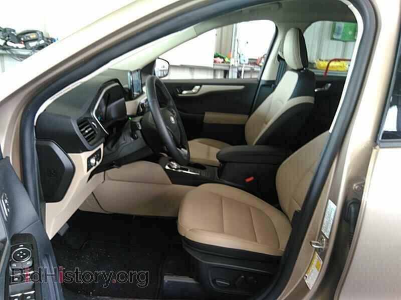 2020 Ford Escape - VIN: 1FMCU9H63LUA37180 - Фото 3