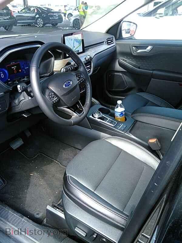 2020 Ford Escape - VIN: 1FMCU9J93LUA58647 - Photo 3
