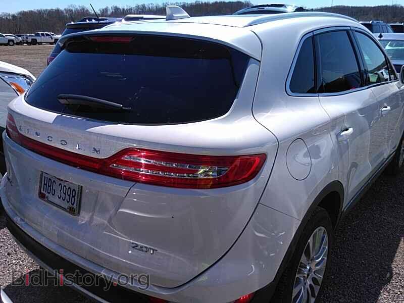2017 Lincoln MKC - VIN: 5LMCJ3C97HUL35355 - Фото 2