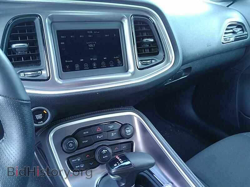 2019 Dodge Challenger - VIN: 2C3CDZBT2KH651873 - Фото 4