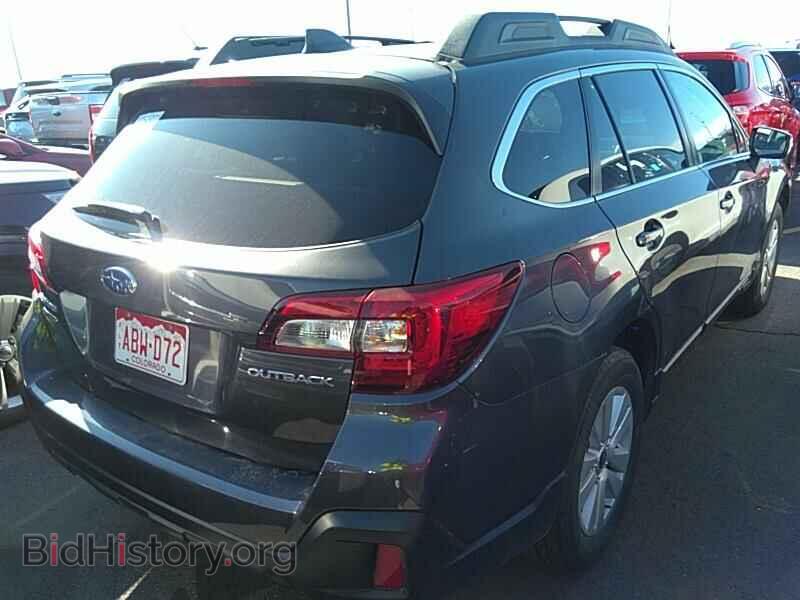 2019 Subaru Outback - VIN: 4S4BSAFCXK3377829 - Фото 2