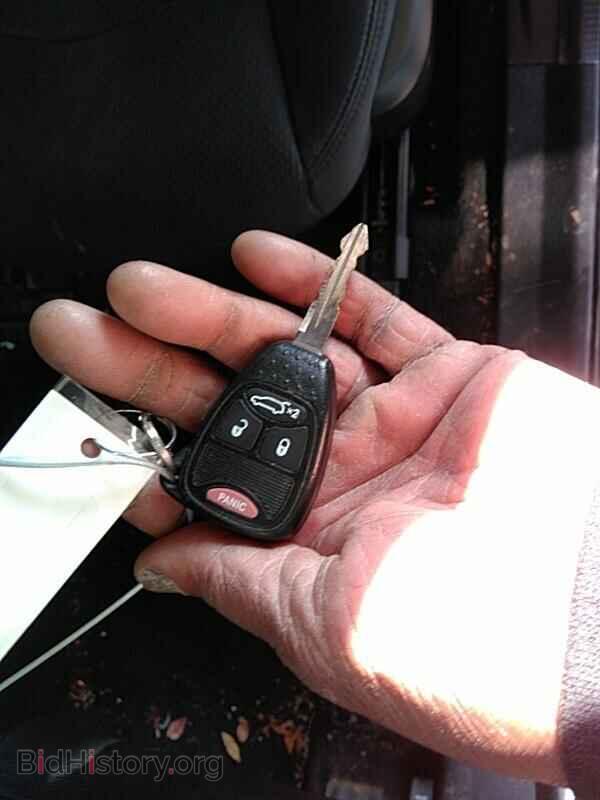 2013 Chrysler 200 - VIN: 1C3CCBBB4DN655869 - Фото 8
