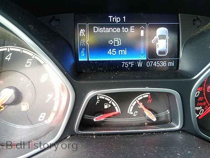 2013 Ford Focus - VIN: 1FADP3L96DL126219 - Photo 5