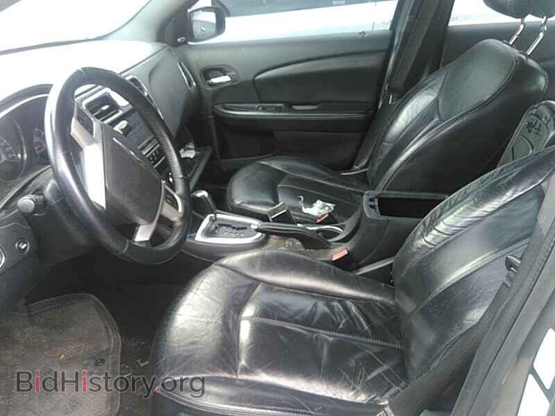 2013 Chrysler 200 - VIN: 1C3CCBCG4DN589768 - Фото 3