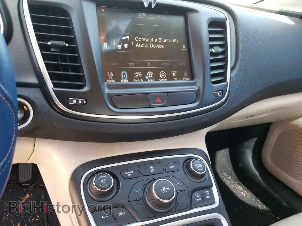 2017 Chrysler 200 - VIN: 1C3CCCAB3HN510108 - Фото 4