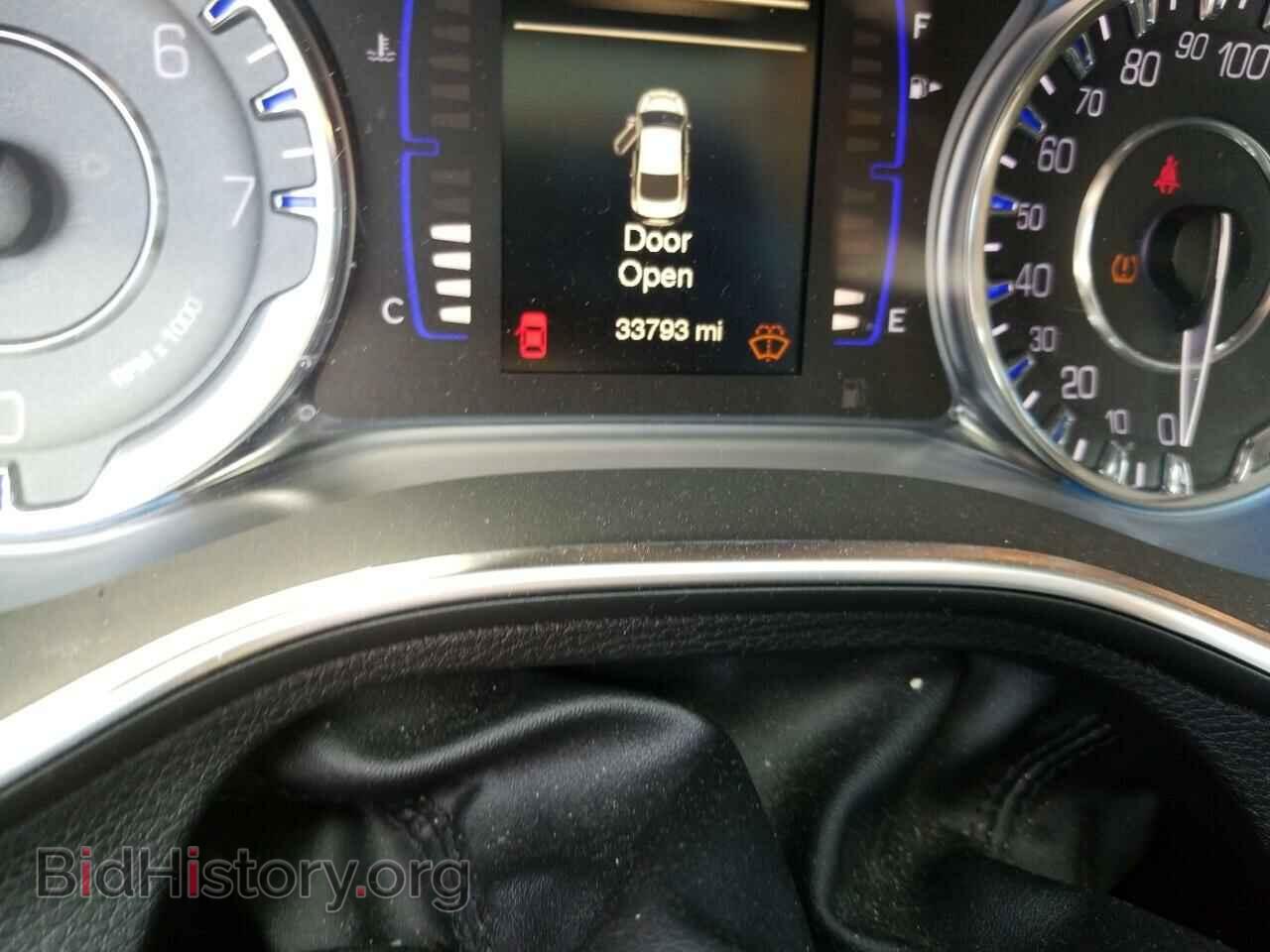 2017 Chrysler 200 - VIN: 1C3CCCAB3HN510108 - Фото 5