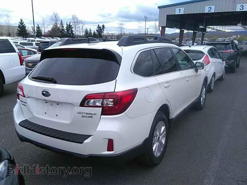 2017 Subaru Outback - VIN: 4S4BSACC8H3354207 - Фото 2