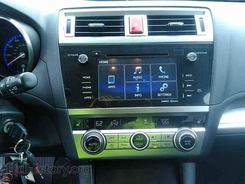 2017 Subaru Outback - VIN: 4S4BSACC8H3354207 - Фото 4