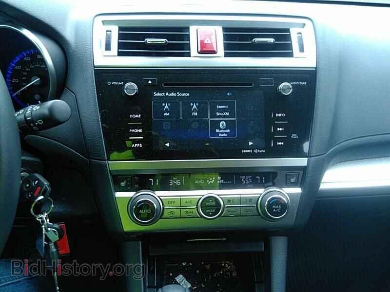 2017 Subaru Outback - VIN: 4S4BSAFC2H3336717 - Фото 4