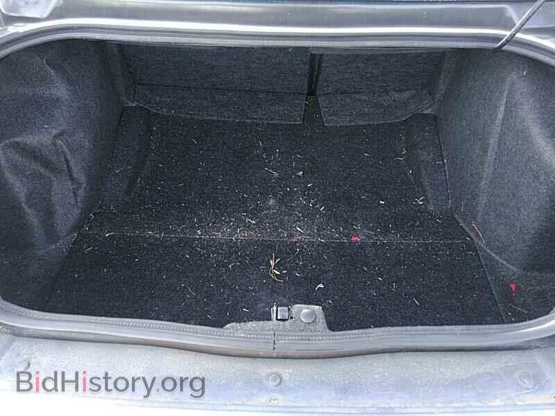 2013 Dodge Challenger - VIN: 2C3CDYAG4DH587661 - Photo 7