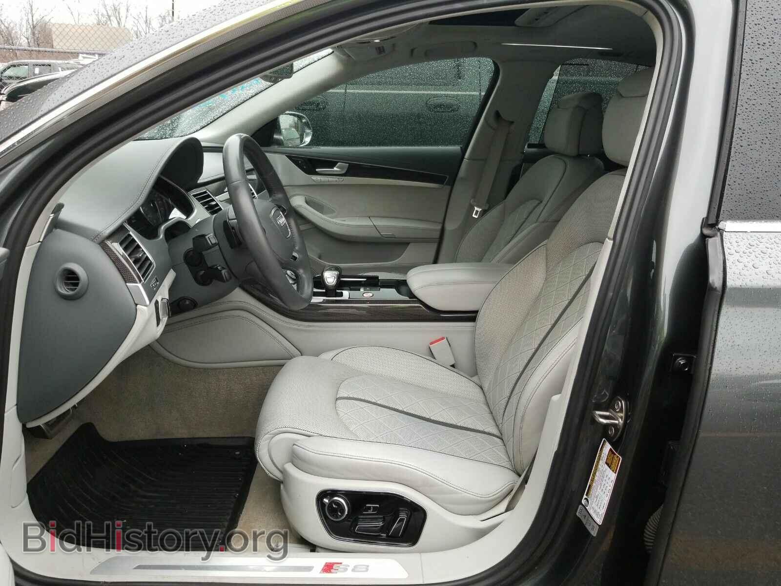 2014 Audi S8 - VIN: WAUD2AFD6EN005156 - Photo 3