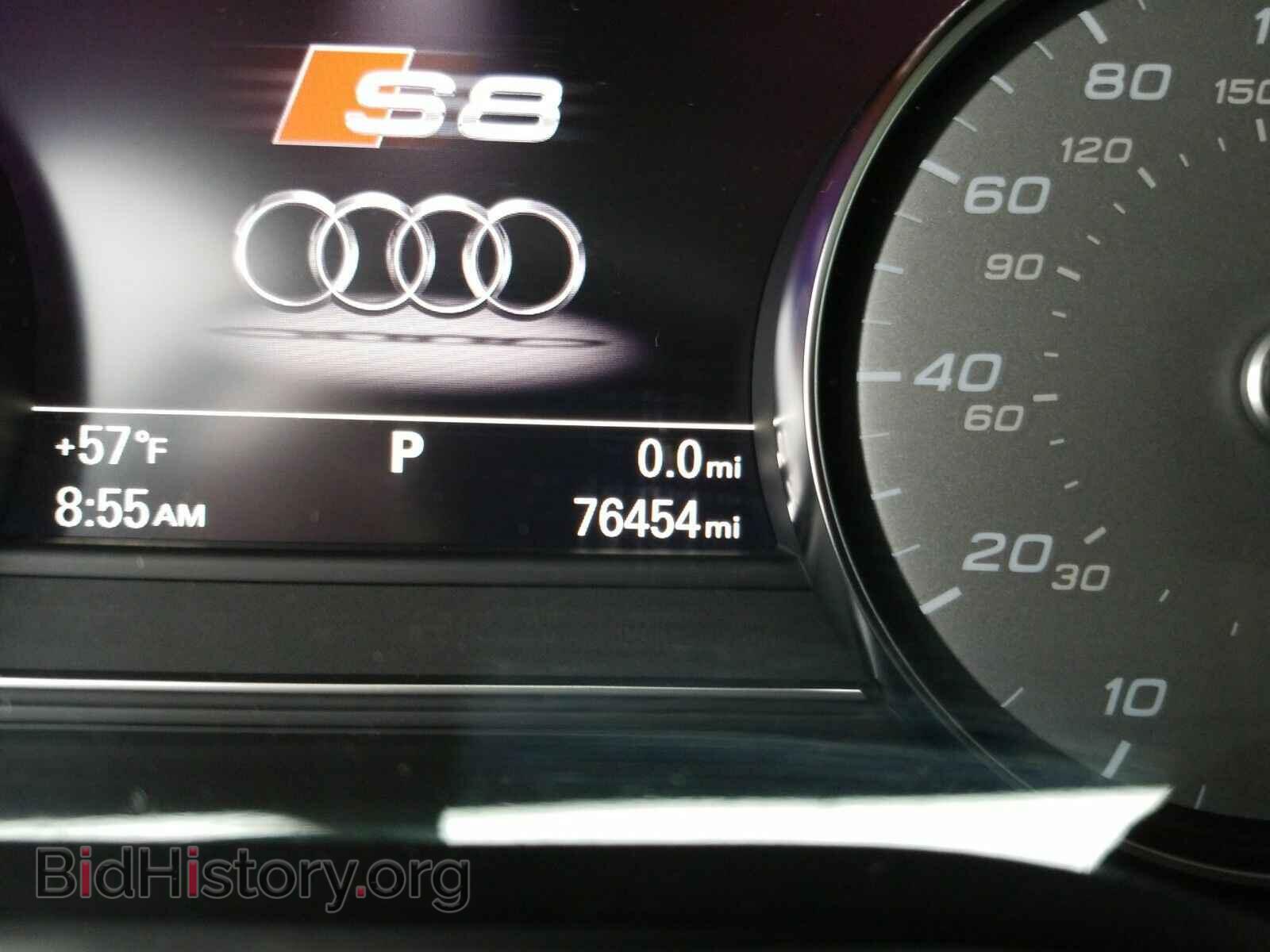 2014 Audi S8 - VIN: WAUD2AFD6EN005156 - Photo 5