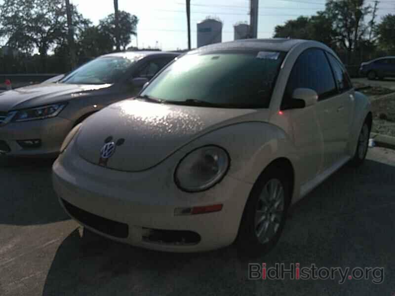 Photo 3VWRW3AG8AM013027 - Volkswagen New Beetle Coupe 2010