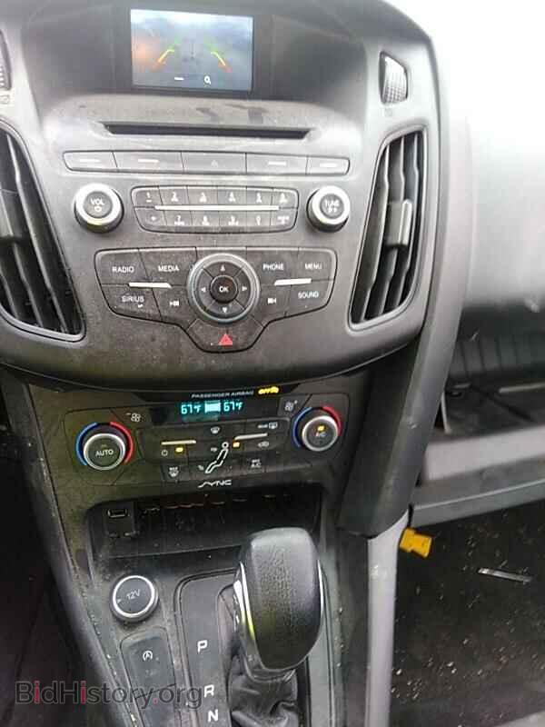 2017 Ford Focus - VIN: 1FADP3FE7HL347410 - Фото 8