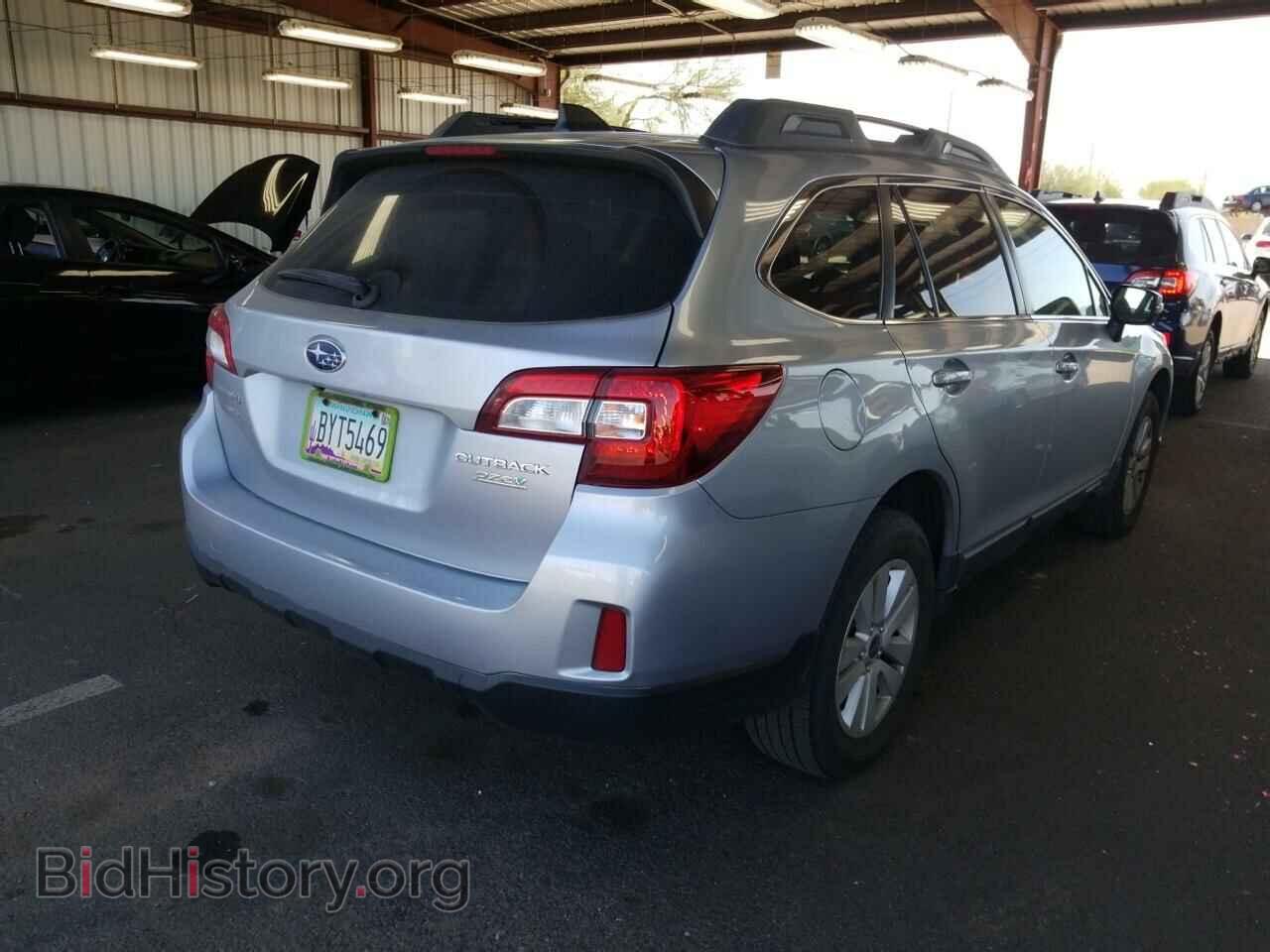 2017 Subaru Outback - VIN: 4S4BSAFC8H3317850 - Фото 2