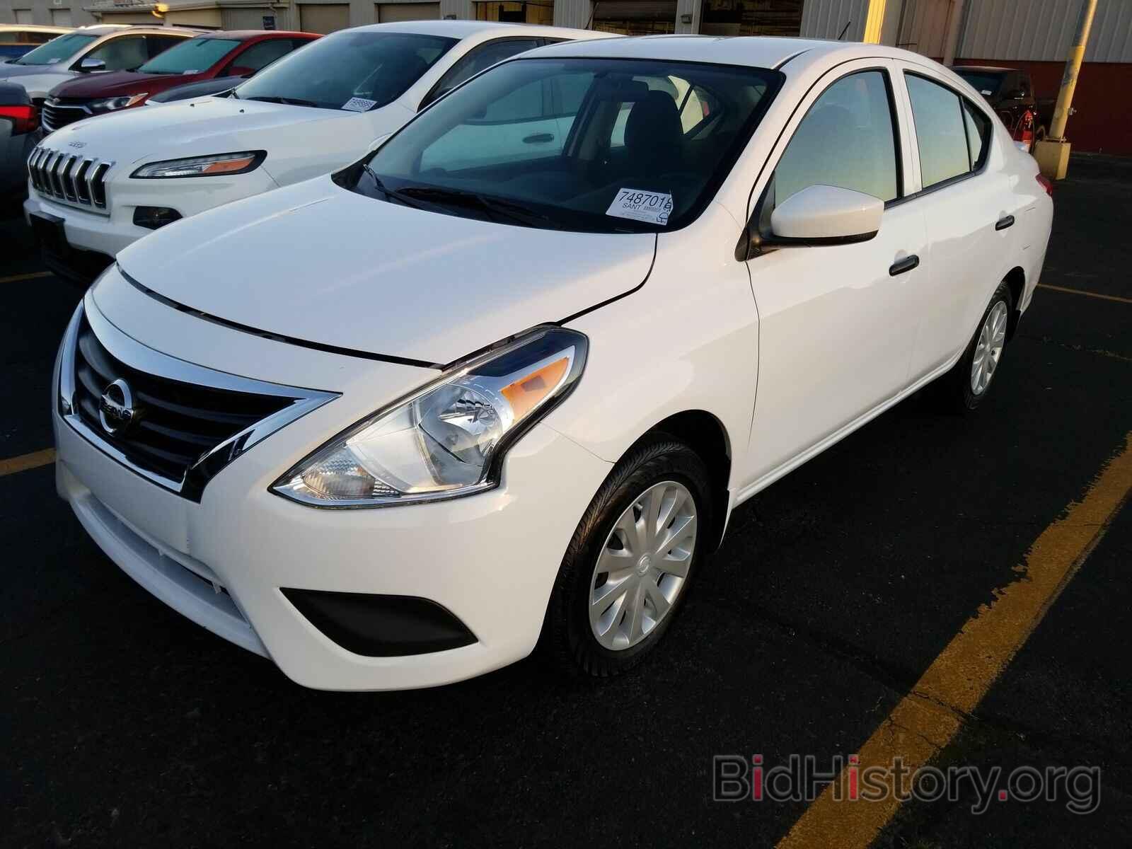 Photo 3N1CN7AP7KL811130 - Nissan Versa Sedan 2019