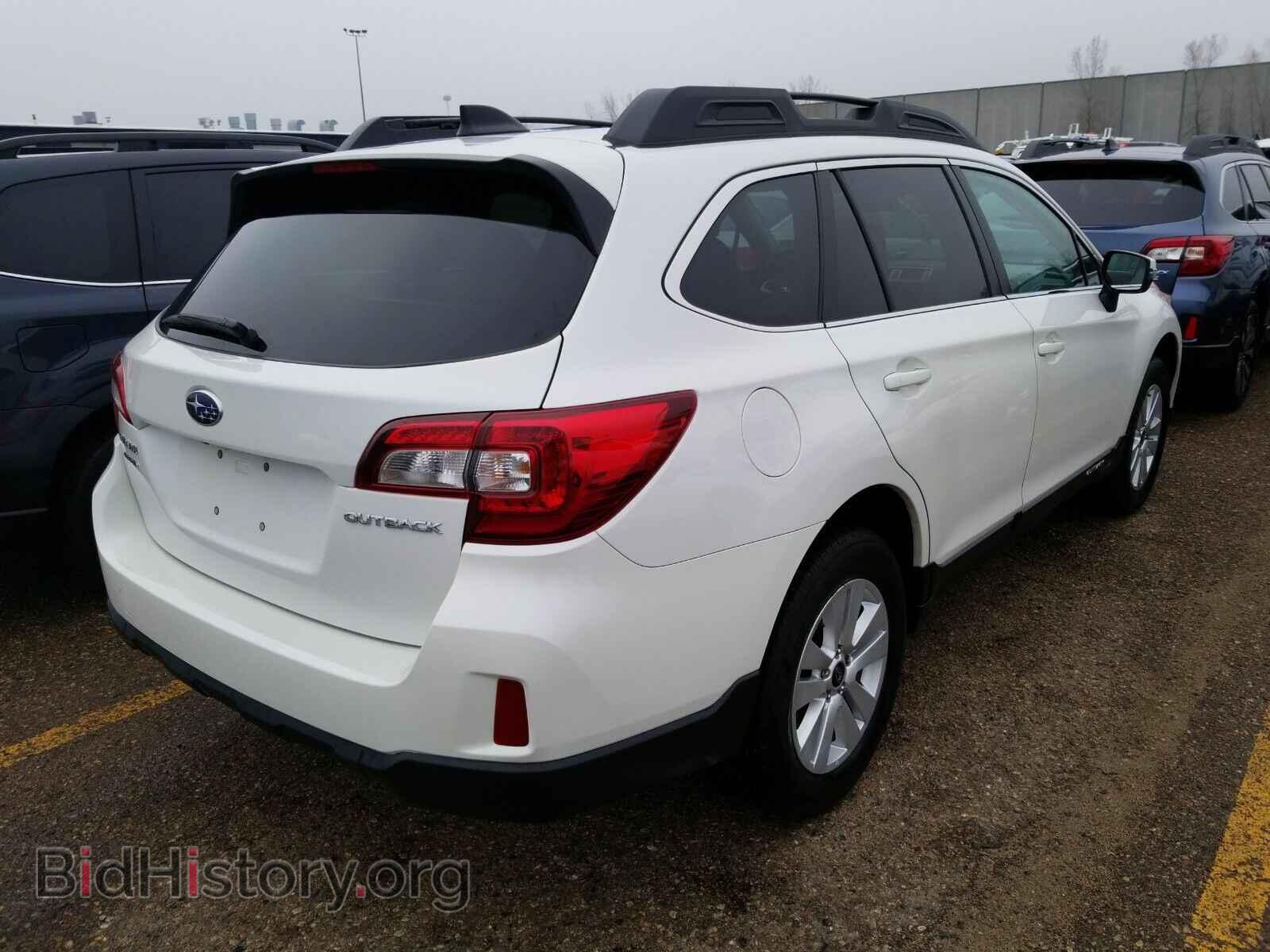 2016 Subaru Outback - VIN: 4S4BSBFC7G3247973 - Фото 2