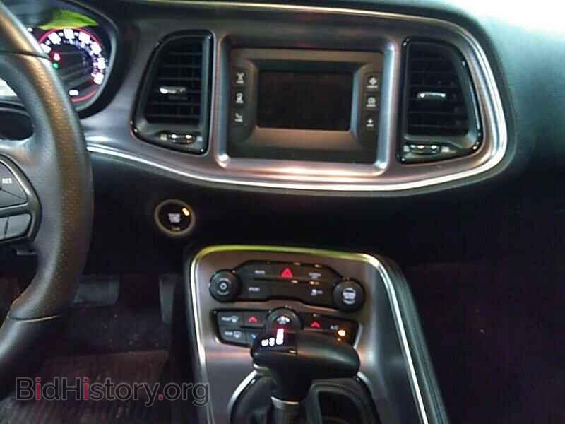 2017 Dodge Challenger - VIN: 2C3CDZAG3HH573066 - Фото 4