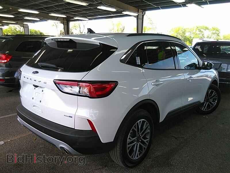 2020 Ford Escape - VIN: 1FMCU9H67LUA37196 - Фото 2