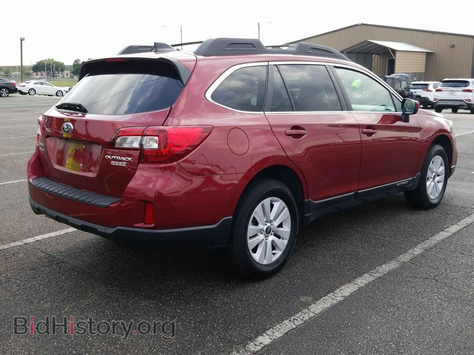 2017 Subaru Outback - VIN: 4S4BSACC2H3379510 - Photo 2