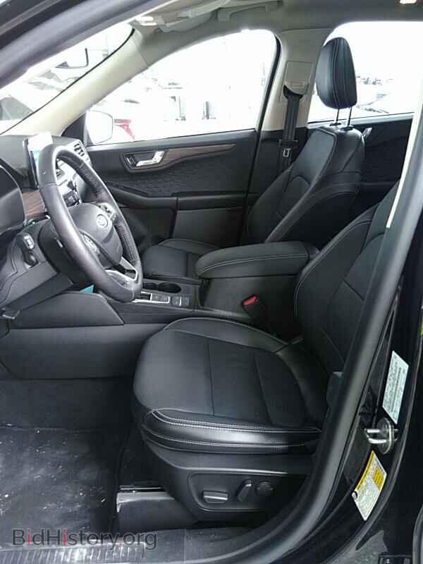 2020 Ford Escape - VIN: 1FMCU9J96LUA37078 - Фото 3