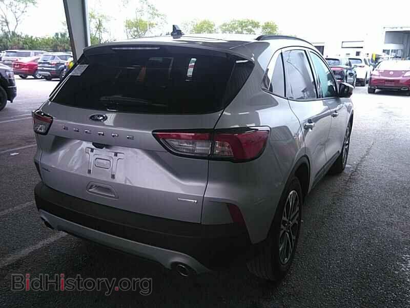 2020 Ford Escape - VIN: 1FMCU0H66LUA37296 - Фото 2