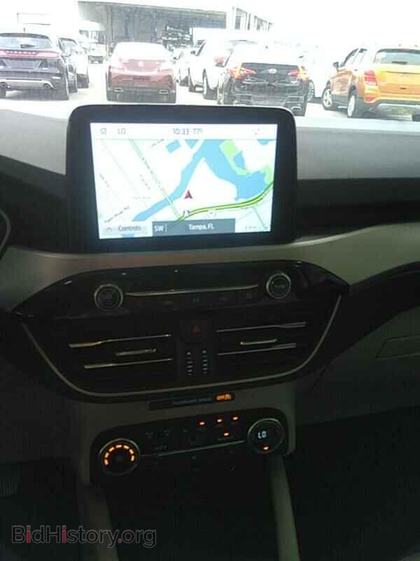 2020 Ford Escape - VIN: 1FMCU0H66LUA37296 - Фото 4