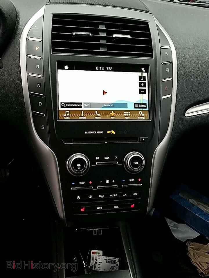 2017 Lincoln MKC - VIN: 5LMCJ2C90HUL44621 - Фото 4