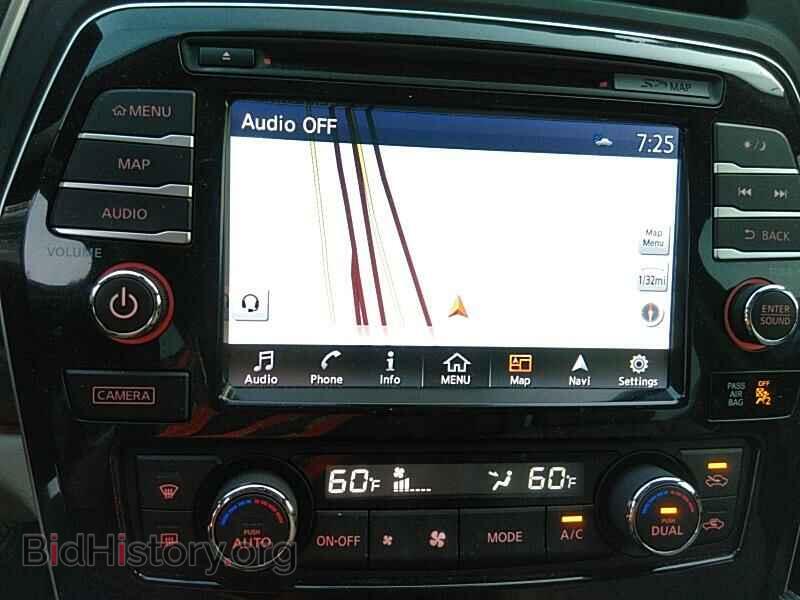 2017 Nissan Maxima - VIN: 1N4AA6AP1HC394057 - Фото 4
