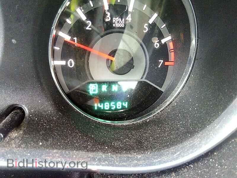 2013 Chrysler 200 - VIN: 1C3CCBBG2DN532096 - Photo 5