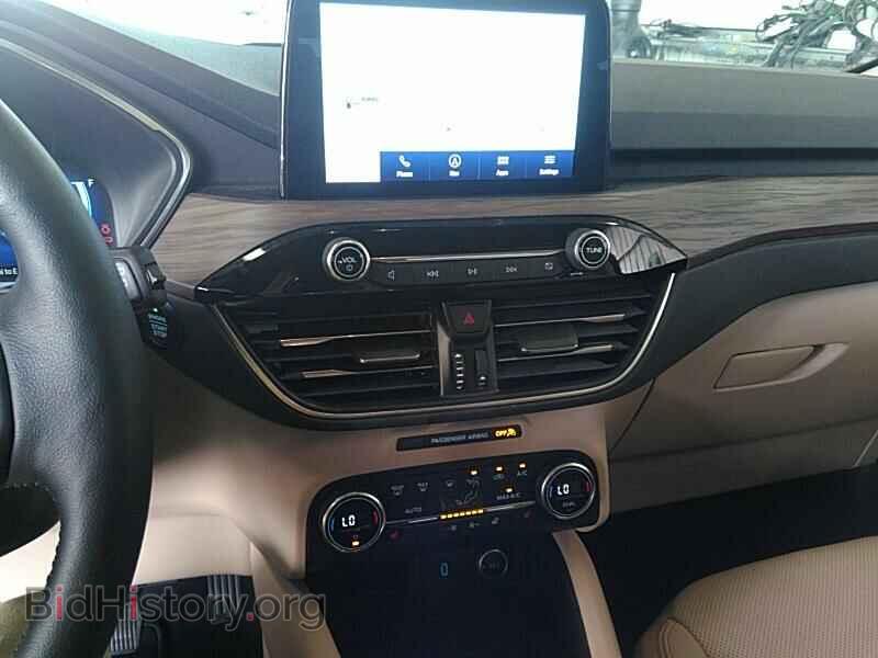 2020 Ford Escape - VIN: 1FMCU9J93LUA58762 - Фото 4