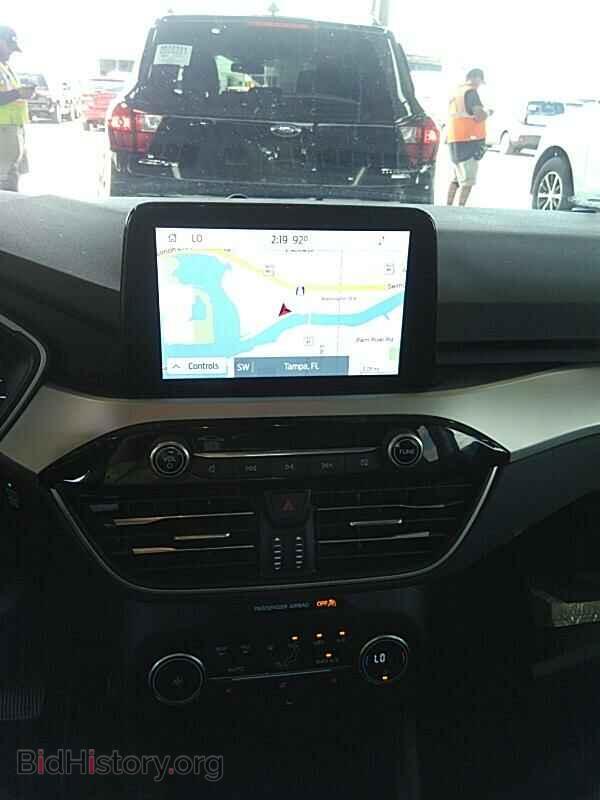 2020 Ford Escape - VIN: 1FMCU0H68LUA37123 - Фото 4