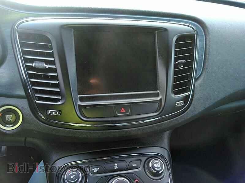 2016 Chrysler 200 - VIN: 1C3CCCBB8GN128539 - Photo 4