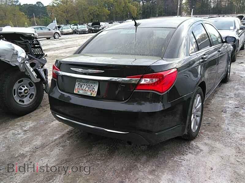 2011 Chrysler 200 - VIN: 1C3BC1FB3BN512876 - Фото 2