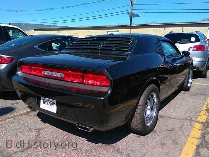 2011 Dodge Challenger - VIN: 2B3CJ4DG9BH542707 - Фото 2